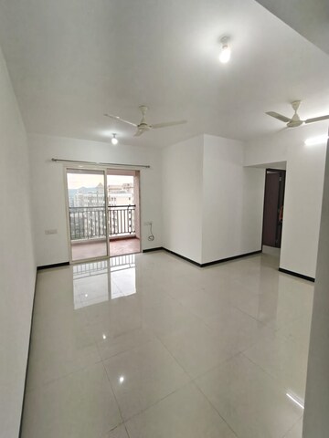 Room in 3 BHK Apartment at Wakad – for Rent