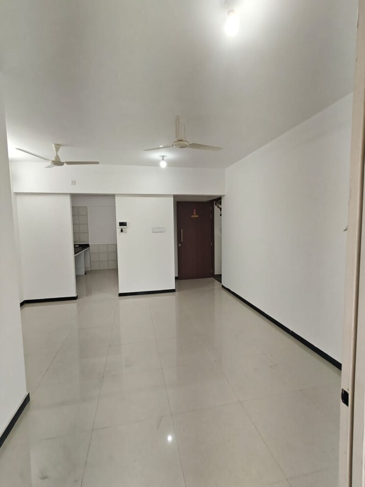 Room, wakad 3 Bedroom 1150 Sq.Ft. Apartment In Wakad Pune 9493335