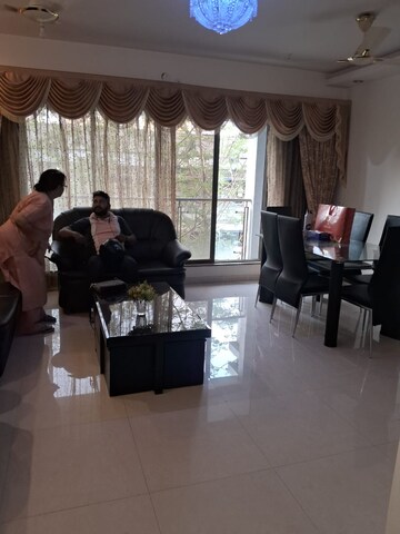 Team Area in 2 BHK Apartment at Ann-O-Lou Apartment, Malad West – for Sale