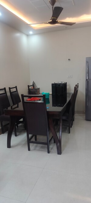 Master Bedroom in 2 BHK Apartment at Janakpuri – for Rent