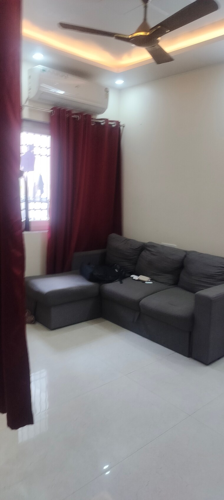 Living Room, janakpuri 2 Bedroom 1000 Sq.Ft. Apartment In Janakpuri Delhi 9493347