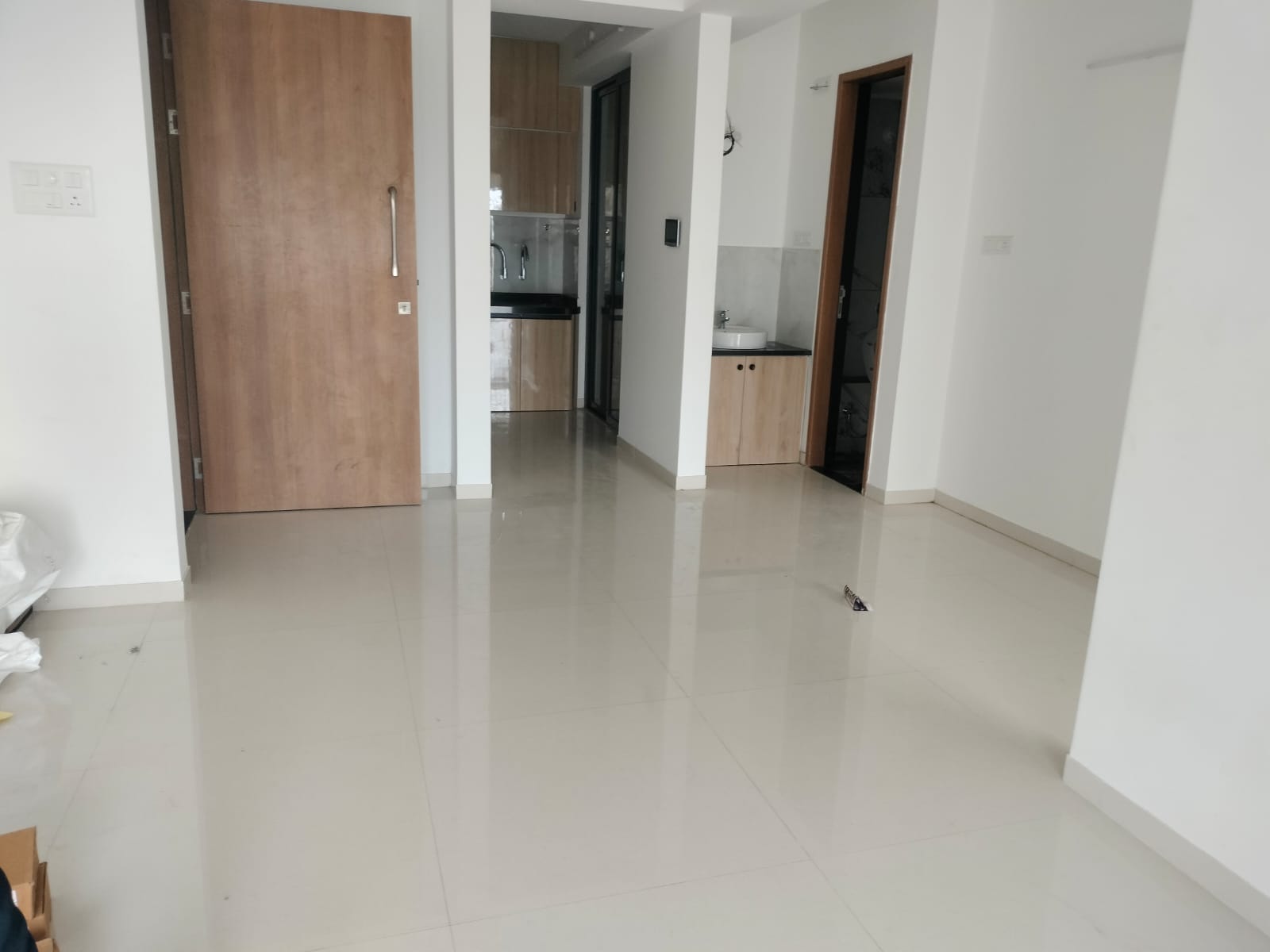 2 BHK 890 Sq.Ft. Apartment in Majestique Signature Towers