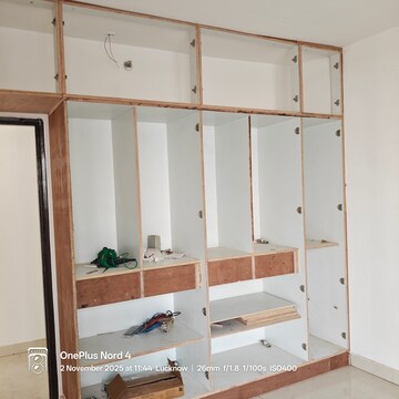 Furnished Amenities in 3 BHK Apartment at Omaxe R2, Gomti Nagar – for Sale