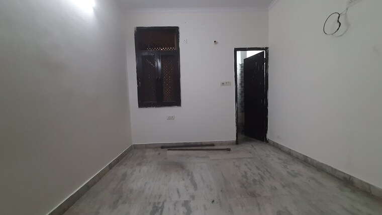 Room, vaishali sector 5 2 Bedroom 900 Sq.Ft. Builder Floor In Vaishali Sector 5 Ghaziabad 9493371