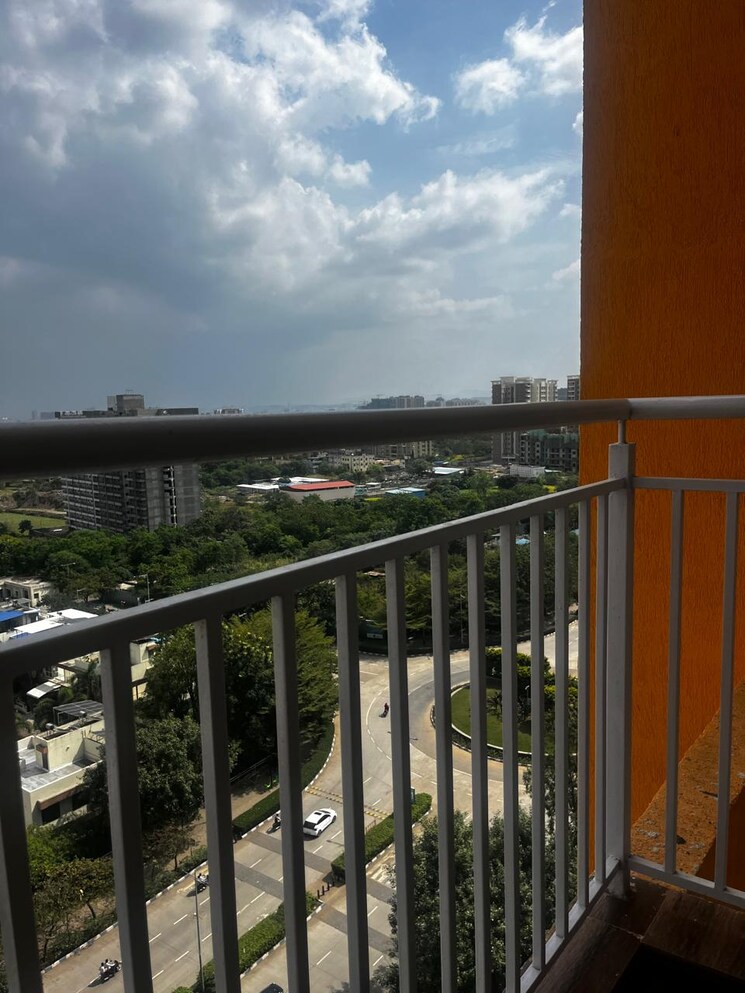 Balcony, hinjewadi 2.5 Bedroom 950 Sq.Ft. Apartment In Hinjewadi Pune 9493382