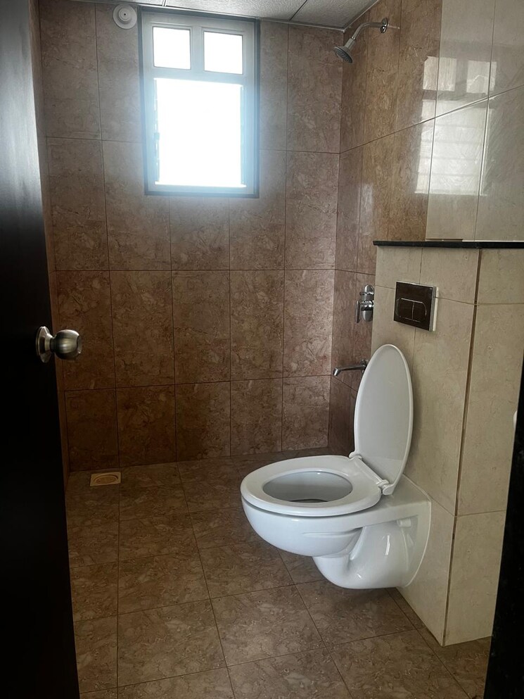 Bathroom, hinjewadi 2.5 Bedroom 950 Sq.Ft. Apartment In Hinjewadi Pune 9493382
