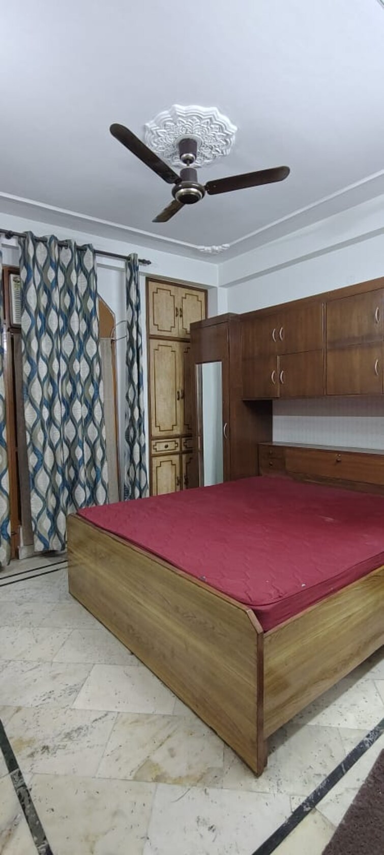 Cover Image, tri nagar 3 Bedroom 1400 Sq.Ft. Builder Floor In Tri Nagar Delhi 9493383