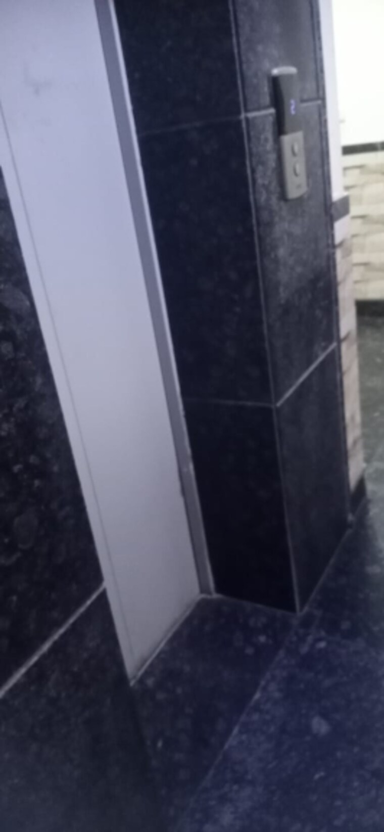 undefined, laxmi nagar Commercial Office Space 365 Sq.Ft. In Laxmi Nagar Delhi 9493384