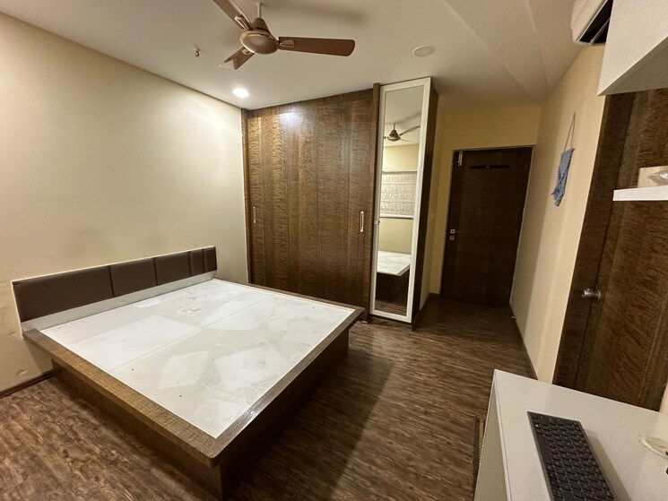Bedroom, lodha-meridian 3 Bedroom 2259 Sq.Ft. Apartment In Kukatpally Hyderabad 9493400