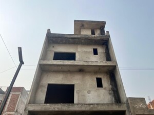 6 BHK Independent House – Exterior View View at Gaur Yamuna City 7th Parkview, Gaur Yamuna City - for Sale