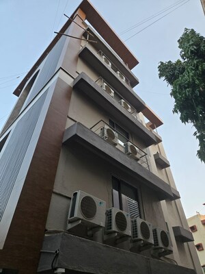  Plot – Exterior View View at Andheri East - for Sale