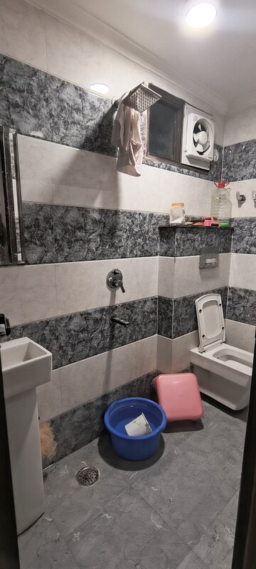 Master Bedroom in 3 BHK Builder Floor at Panchsheel Vihar – for Sale