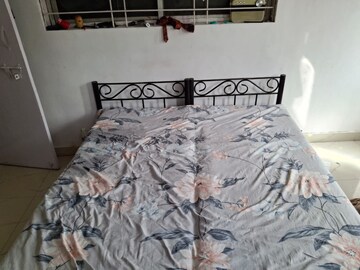 Bedroom in 2 BHK Apartment at Vrindavan Apartments Bhusari Colony, Bhusari Colony – for Rent