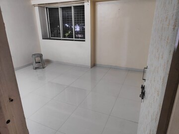 Room in 2 BHK Apartment at Sun City, Sinhagad Road – for Rent