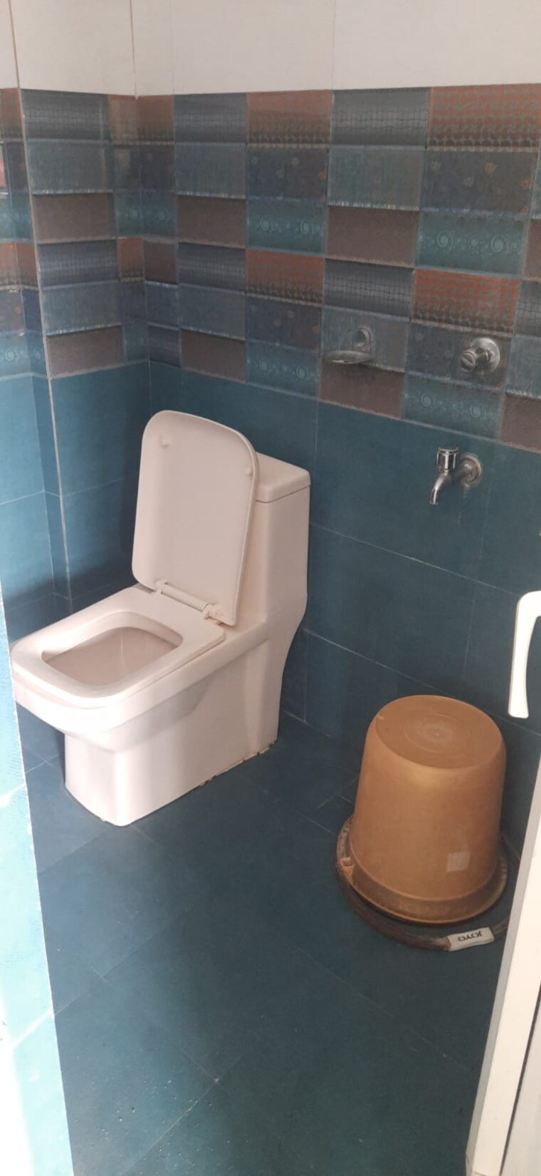 Bathroom, forest-ridge 5 Bedroom 3920 Sq.Ft. Villa In Shamirpet Hyderabad 9493454