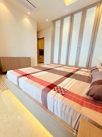 Bedroom in 3 BHK Apartment at Raheja Princess, Prabhadevi – for Rent