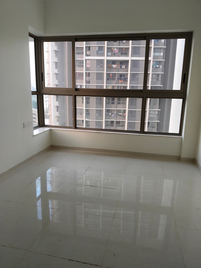Room, kalpataru-paramount 2 Bedroom 672 Sq.Ft. Apartment In Kapur Bawdi Thane 9493471