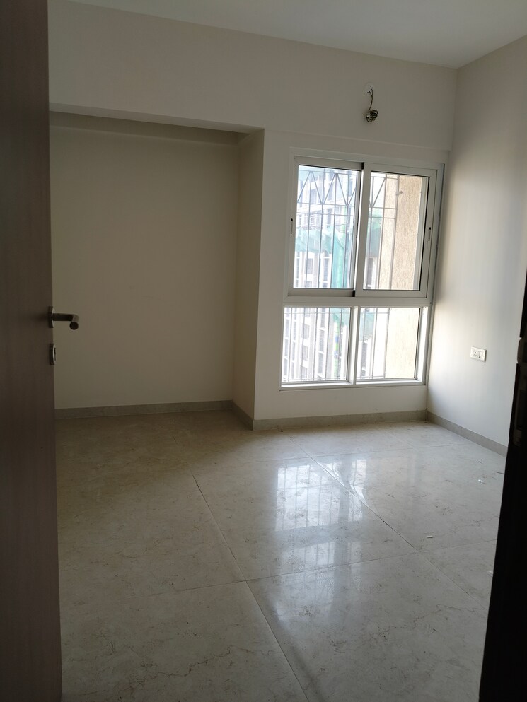 Room, dosti-west-county 2 Bedroom 734 Sq.Ft. Apartment In Balkum Pada Thane 9493483