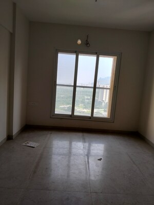 Room in 2 BHK Apartment at Dosti West County, Balkum Pada – for Rent