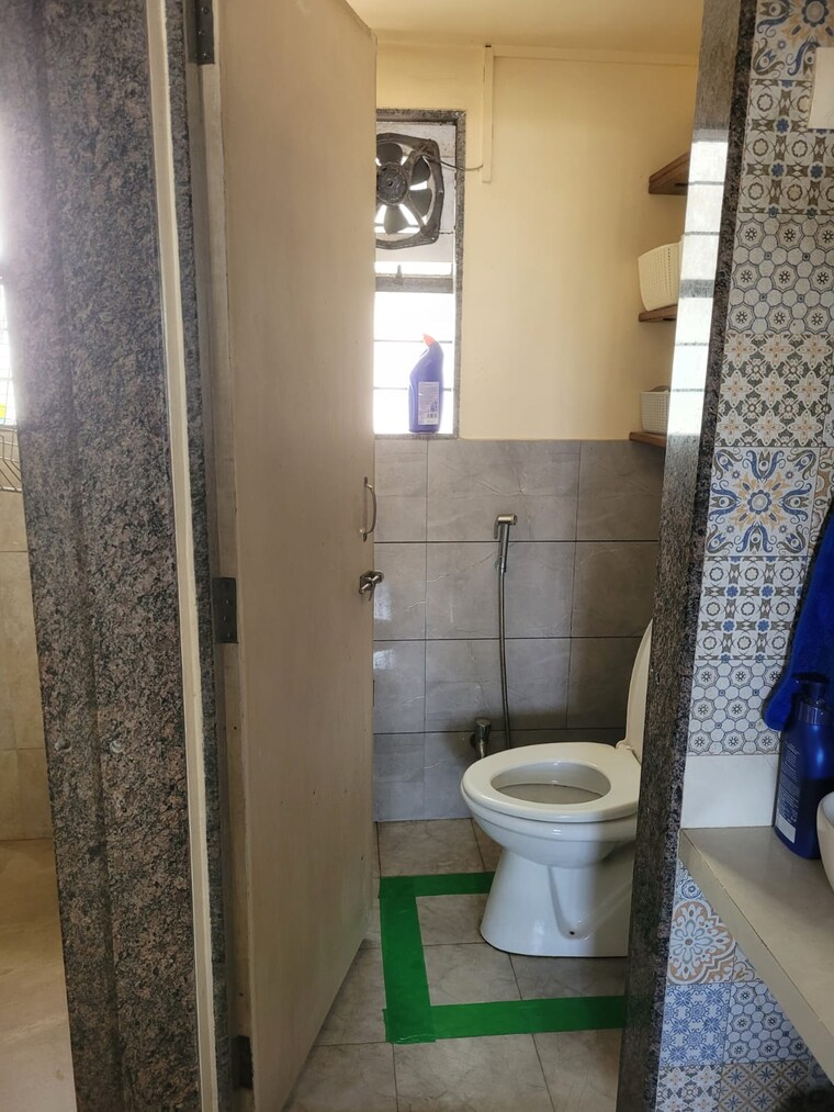 Bathroom, sunder-sahawas-phase-ii 1 Bedroom 650 Sq.Ft. Apartment In Vadgaon Budruk Pune 9493492