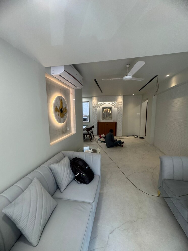 Bathroom, mamata-apartments 3 Bedroom 1350 Sq.Ft. Apartment In Prabhadevi Mumbai 9493497