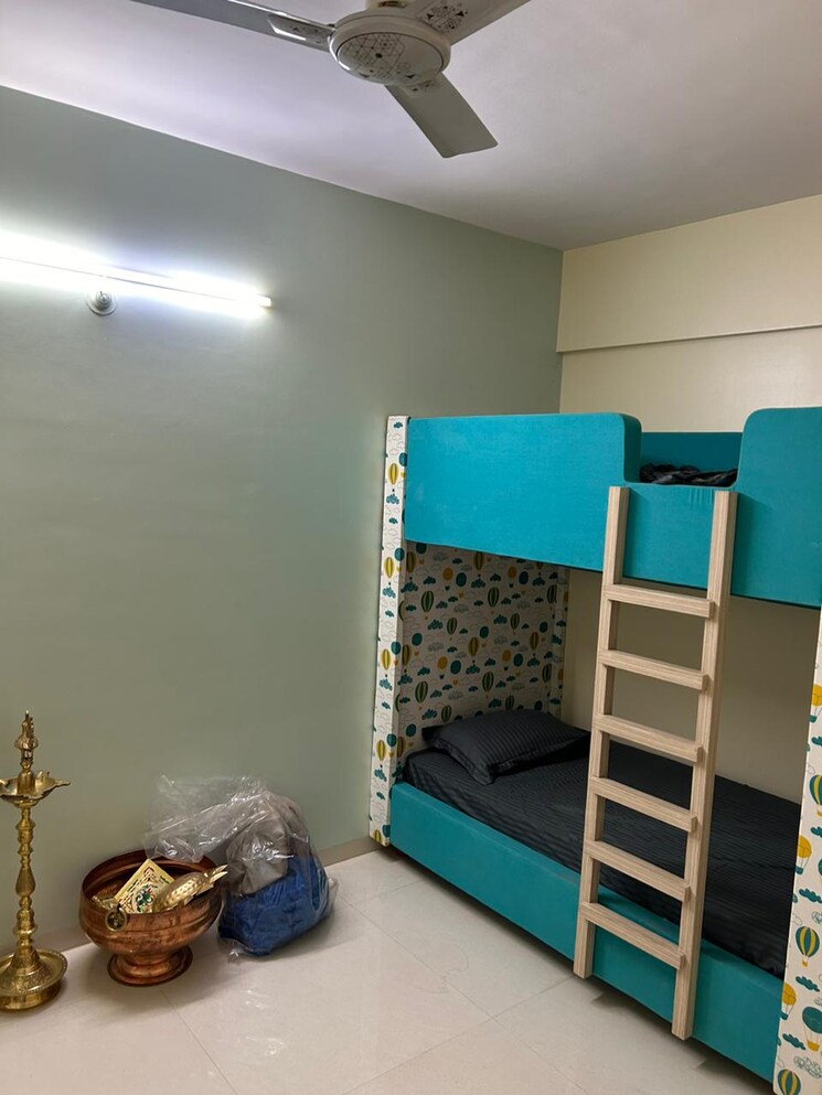 Living Room, sun-planet 3 Bedroom 1600 Sq.Ft. Apartment In Anand Nagar Pune 9493503