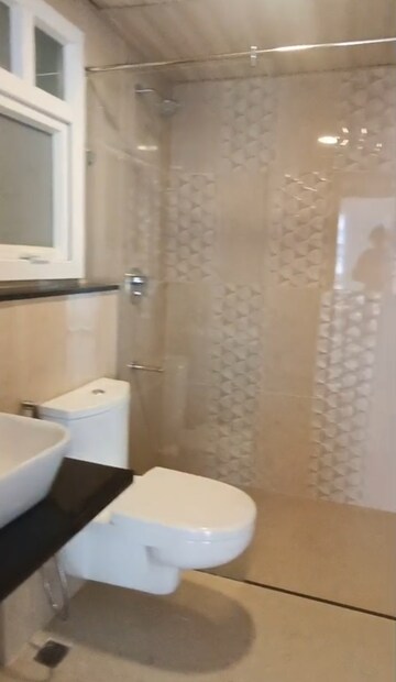 Bathroom in 2.5 BHK Apartment at Prestige Woodland Park, Cooke Town – for Rent