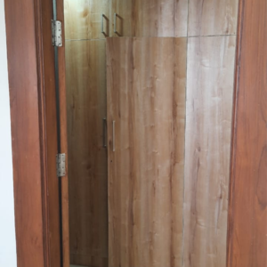 Furnished Amenities in 3 BHK Apartment at Vashisht Heights, Bharat Colony – for Rent