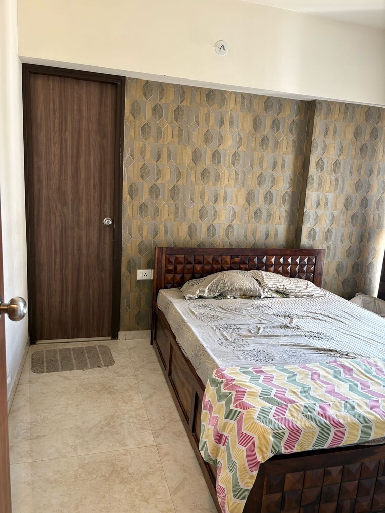 Bedroom, lodha-amara 2 Bedroom 672 Sq.Ft. Apartment In Kolshet Road Thane 9493548