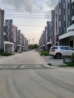 5 BHK + Pooja Room Villa For Sale in Kompally