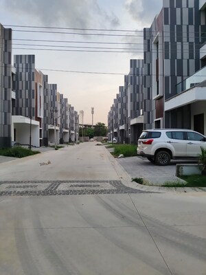 5 BHK Villa For Sale in Kompally