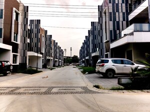 5 BHK Villa – Exterior View View at Kompally - for Sale