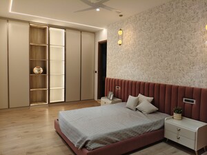 Bedroom in 5 BHK Villa at Kompally – for Sale