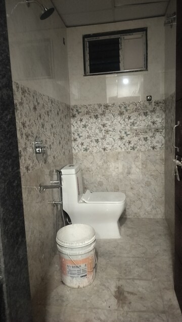 Bathroom in 4 BHK Builder Floor at Jubilee Hills – for Rent