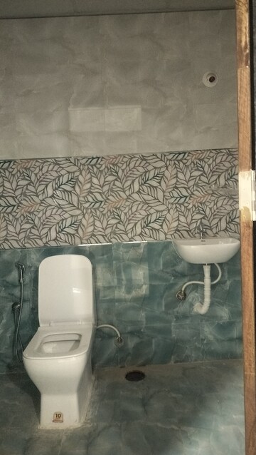 Bathroom in 4 BHK Builder Floor at Jubilee Hills – for Rent