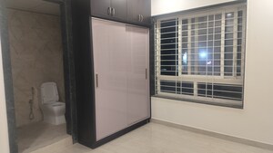 Room in 4 BHK Builder Floor at Jubilee Hills – for Rent