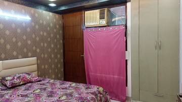 Bedroom in 1 BHK Apartment at Hansmukhi Garden Estate, Sahastradhara Road – for Rent