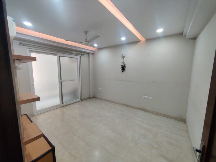 Room, ansal-plaza-sector-23 3 Bedroom 1800 Sq.Ft. Builder Floor In Sector 23 Gurgaon 9493599