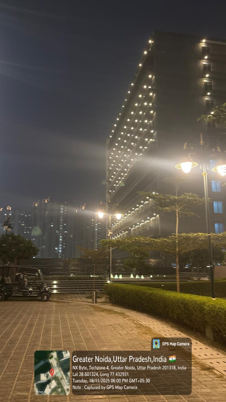 Garden, dah-greentech-nx-one Commercial Office Space 856 Sq.Ft. In Tech Zone 4 Greater Noida Greater Noida 9493607