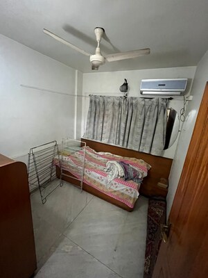 Bedroom in 3 BHK Apartment at Uttam Tower, Yerawada – for Sale