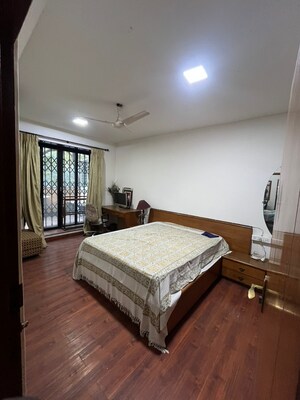 Bedroom in 3 BHK Apartment at Uttam Tower, Yerawada – for Sale