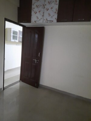 Room in 2 BHK Apartment at Sudama Nagar – for Rent