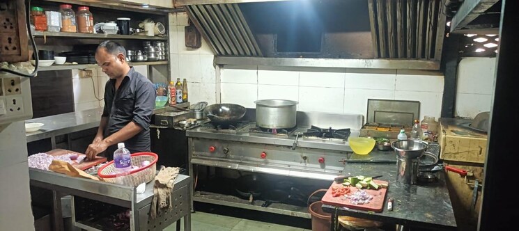 Kitchen, asavari-chs-matunga Commercial Shop 300 Sq.Ft. In Matunga West Mumbai 9493625