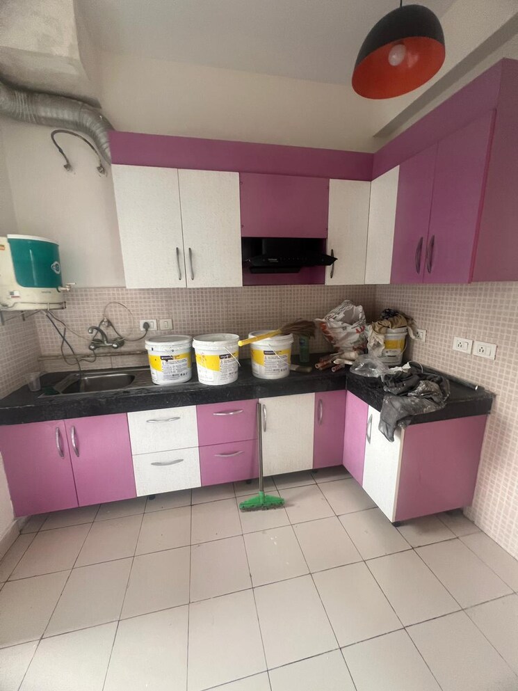 Kitchen, aims-golf-city 2.5 Bedroom 1150 Sq.Ft. Apartment In Sector 75 Noida 9493647