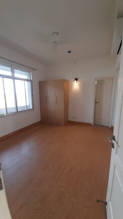 3 BHK Apartment For Sale in Jaypee Kensington Park Apartments