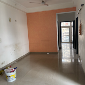 Room in 3 BHK Apartment at Amrapali Eden Park, Sector 51 – for Rent