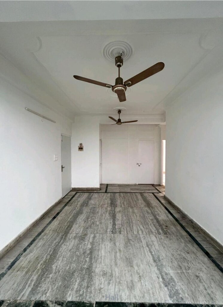 Room, rohini 2 Bedroom 1000 Sq.Ft. Builder Floor In Rohini Delhi 9493674