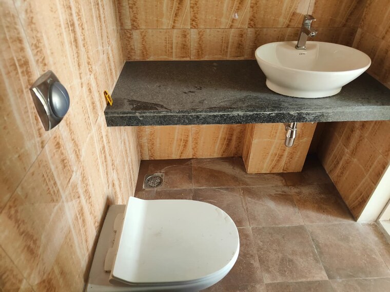 Bathroom, lodha-crown-quality-homes 2 Bedroom 497 Sq.Ft. Apartment In Majiwada Thane 9493678