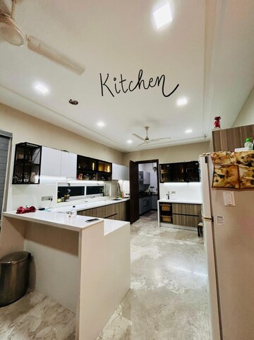 Master Bedroom in 4 BHK Apartment at Godrej Astra, Sector 54 – for Sale