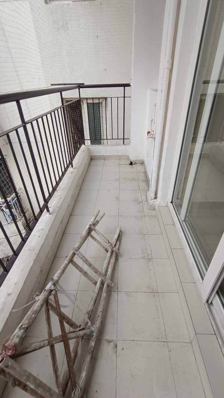 Balcony, aditya-celebrity-homes 2 Bedroom 1110 Sq.Ft. Apartment In Sector 76 Noida 9493720